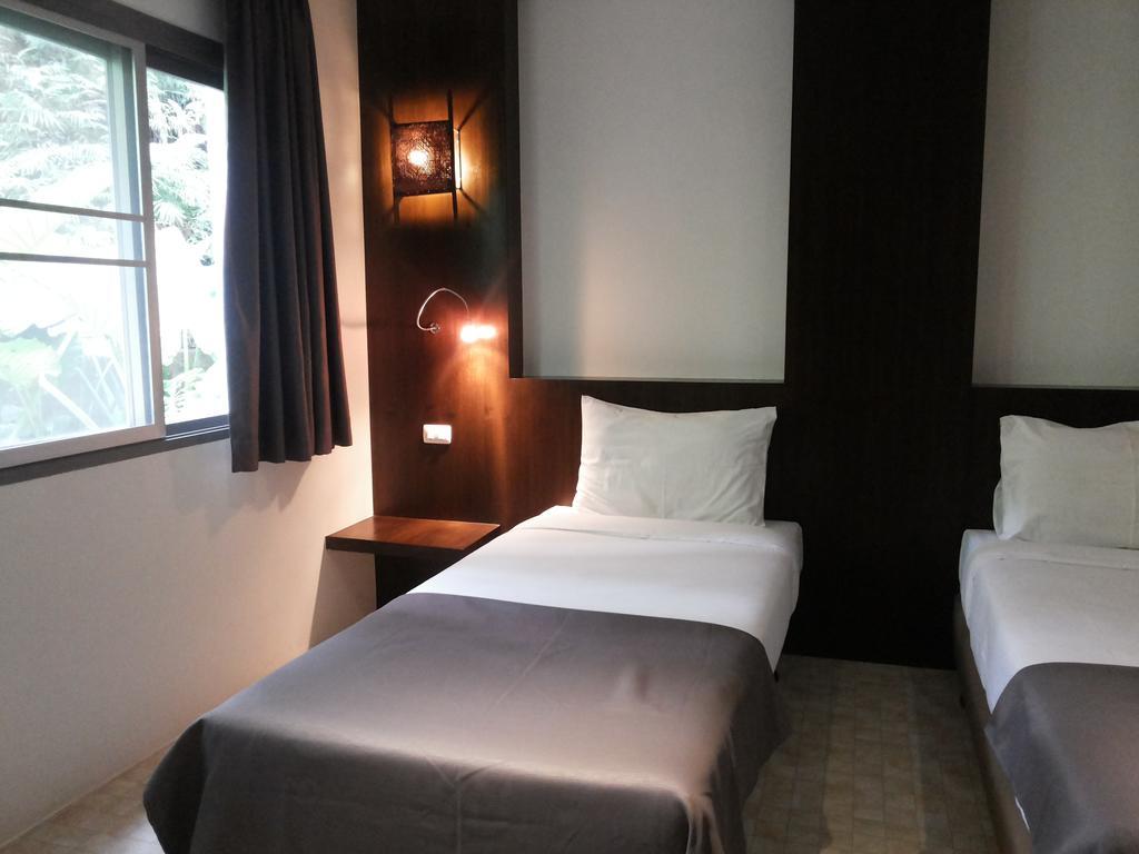The Green Golf Condominium Kathu Phòng bức ảnh